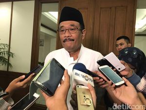 Buruh Minta Kenaikan UMP, Djarot: Salah Alamat Salah Sasaran