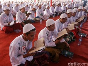 Ribuan Warga Binaan Khataman Alquran
