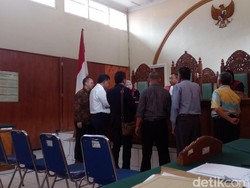 Sampai Sidang ke-10, Anak Tetap Lanjutkan Gugat Ibu Rp 1,8 M