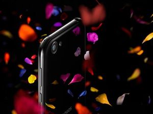 Tujuh Ponsel Sharp Siap Serbu Indonesia