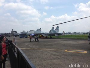 TNI AU Rilis SE Baru soal Penerbangan Komersial di Lanud, Ini Isinya