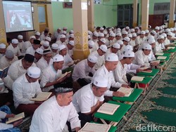 Suasana Syahdu Ratusan Napi Kebonwaru Saat Khatam Alquran