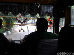 Sopir Truk Dulu Bawa Kernet, Kini Ajak Istri!