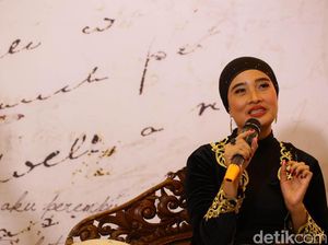 Lewat Mata di Tanah Melus, Okky Madasari Berikan Pilihan Bacaan Anak Lewat Mata di Tanah Melus, Okky Madasari Berikan Pilihan Bacaan Anak