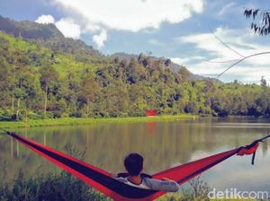 Kemping Akhir Pekan di Situ Cisanti, Seru!