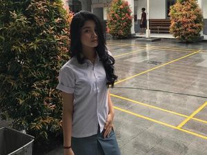 Dalami Antagonis, Yoriko Angeline Berakting di Depan Kaca Dalami Antagonis, Yoriko Angeline Berakting di Depan Kaca