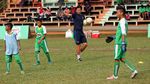 Pelatih FCB Escola Latih 16 Pemain Milo Football Championship