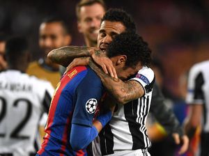 Alves Berharap Neymar Secepatnya ke PSG