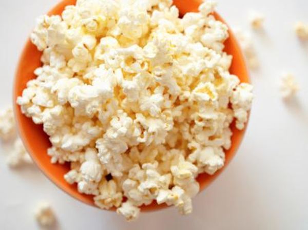 8 Makanan Ini Pernah Muncul di Adegan Film Horror