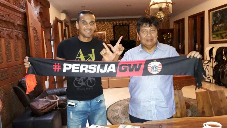 Persija Resmi Perkenalkan Marquee Player-nya Persija Resmi Perkenalkan Marquee Player-nya