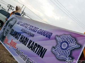 Sambut Hari Kartini, Polwan Cianjur Pakai Kebaya dan Berpuisi