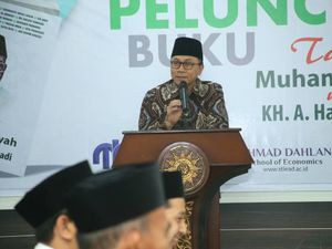 Utang Ketua MPR pada Hasyim Muzadi dan Janji Menunaikannya