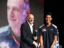 Bagaimana Sean Bisa Direkrut Jadi Test Driver Toro Rosso?