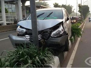Seberapa Cepat Ajuan Klaim Asuransi Mobil Ditangani? Seberapa Cepat Ajuan Klaim Asuransi Mobil Ditangani?
