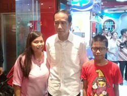 Jokowi Makan Siang di Grand Indonesia