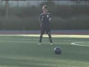 Keren, Gol Free Kick Anak Cristiano Ronaldo