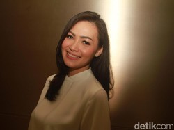 Vakum dari Dunia Hiburan, Christy Jusung Jadi Bos Katering