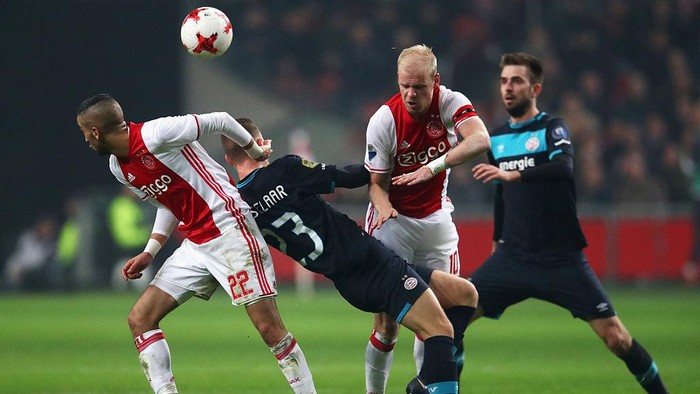 De Topper Duel Ajax Dengan Psv Tesis Vs Antitesis