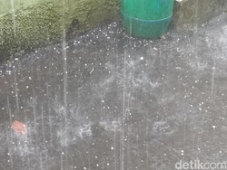 Hujan Es Kembali Landa Kota Bandung