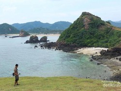 Tempat yang Tepat Habiskan Jatah Liburan: Pantai Seger di Lombok