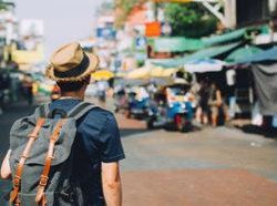 Begini Cara Menghemat Uang Saat Liburan Tengah Tahun