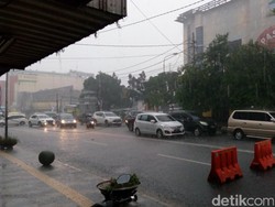 Prakiraan Cuaca Bandung, Kamis 6 Juli 2023: Hujan Ringan