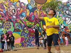 Komunitas Aerobik Embun Pagi Ajak Warga Jakarta Aktif Bergerak