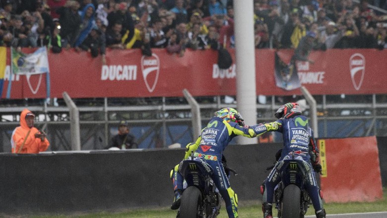 Marquez Kian Unggul, Akankah Rossi Memberi Jalan untuk Vinales?