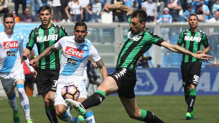 Napoli Diimbangi Sassuolo 2-2