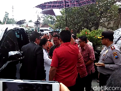 Jelang Ramadan, Megawati Ziarah ke Makam Bung Karno