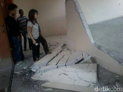 Baru 3 Hari Diresmikan Presiden, Tembok Pasar Klewer Solo Ambrol