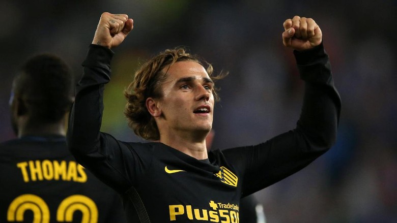 Griezmann Diklaim Akan Pertimbangkan Tawaran dari Madrid dan MU Griezmann Diklaim Akan Pertimbangkan Tawaran dari Madrid dan MU