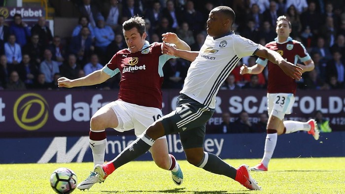 Mourinho Puji Martial