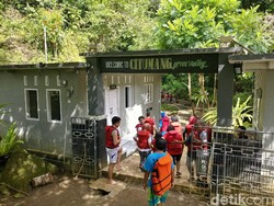 Mumpung Masih Libur, Ayo Santai dan Main Air di Citumang Pangandaran