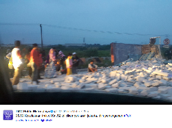 Bus dan Truk Kecelakaan di Km 52 Tol Cikampek-Jakarta, Lalin Macet