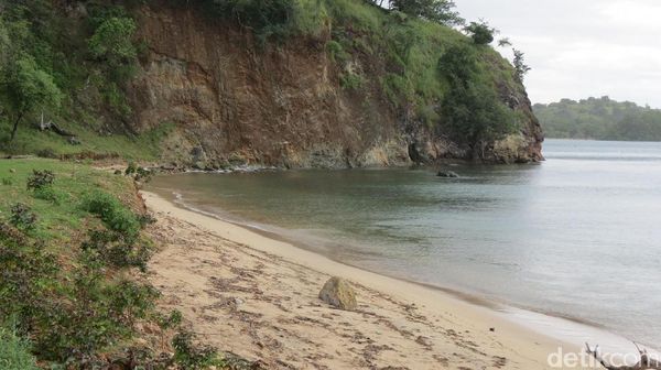 Hidden Destination Atambua: Pantai Teluk Gurita