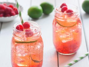 Sajikan Segar Dingin Teh Aneka Buah dengan 3 Langkah Ini