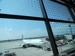 Ratapan di Terminal 3 Bandara Soetta