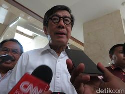 Jokowi Beri Sinyal Reshuffle, Menkum HAM: Semua Menteri Harus Siap