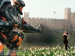 Foto Pertama Transformers: The Last Knight