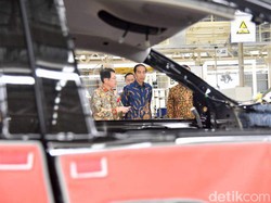 Jokowi: Mitsubishi Investasi, Buka Lapangan Kerja untuk Indonesia