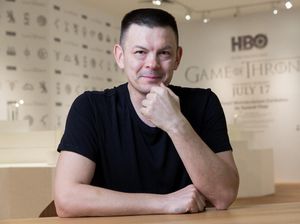 Salavat Fidai, Seniman Patung Mini dari Ujung Pensil