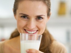 Menutup Sahur dengan Segelas Susu? Ini Nutrisinya