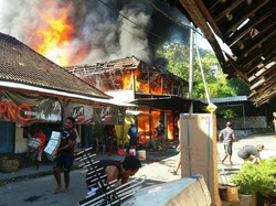 Kebakaran Toko Mebel di Bali Sisakan Kerugian Hingga Rp 2 Miliar