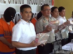 Polda Jatim Sita Rp 2,4 Miliar dari Bandar Judi Bola Online