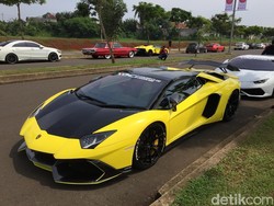 Mirip di Timur Tengah, Aneka Mobil Sport Bergeletakan di BSD