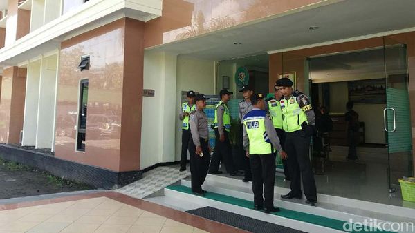 Sidang Perdana Pembunuhan Siswa SMA TN, Penasehat Hukum Tak Ajukan Eksepsi