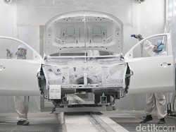 Banyak Pabrik Mobil, Daya Saing Industri Kian Kuat