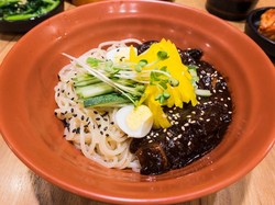 Di 5 Resto Korea Lotte Shopping Avenue Ini Bisa Cicip Jajangmyeon hingga Galbi