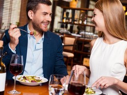 Hindari Melakukan 12 Hal Ini Saat Bersantap di Resto Mewah (2)